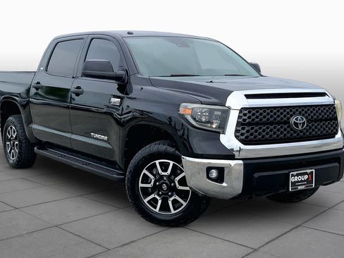 Used 2019 Toyota Tundra SR5 w/ TRD Off Road Package AWD/4WD image 3