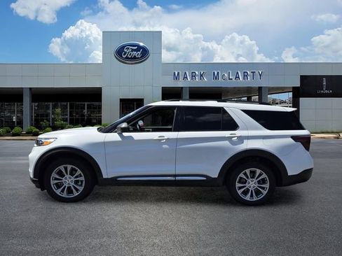 Certified 2020 Ford Explorer XLT w/ Equipment Group 202A AWD/4WD image 2