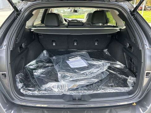 New 2025 Subaru Outback Limited image 8