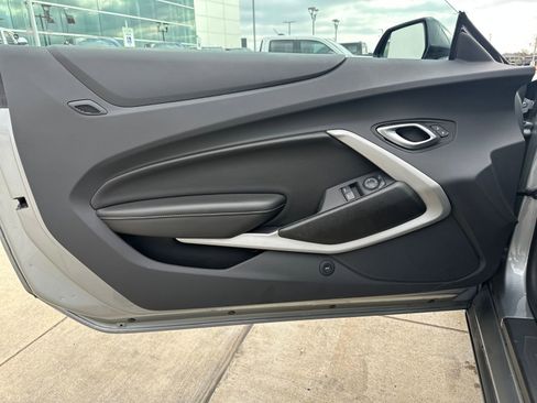 Used 2023 Chevrolet Camaro SS image 10