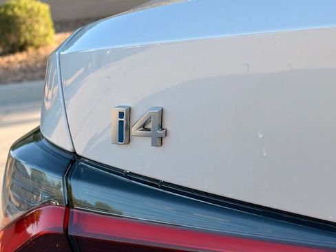 Used 2023 BMW i4 eDrive40 RWD image 8