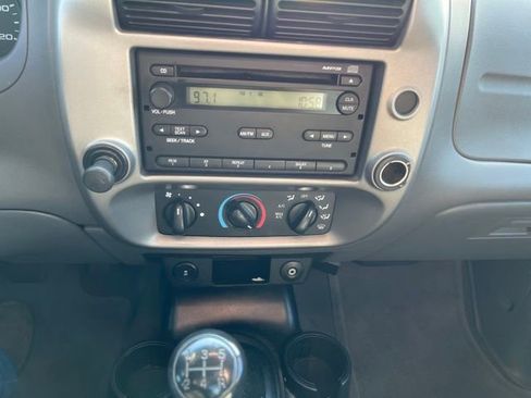 Used 2010 Ford Ranger XLT image 18