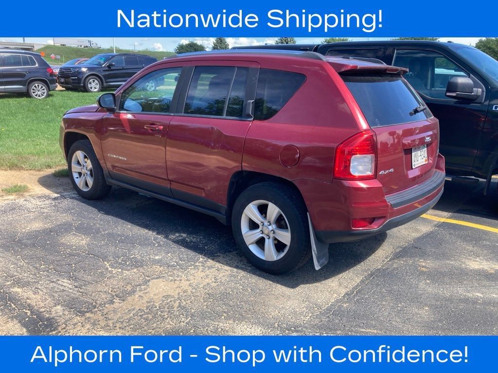 Used 2013 Jeep Compass Latitude AWD/4WD image 4