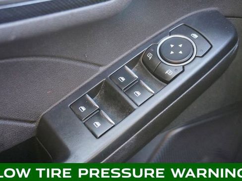 Used 2023 Ford Escape ST-Line image 25