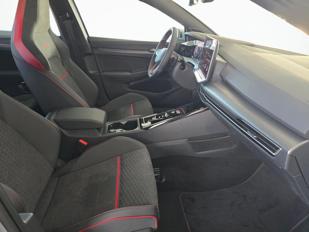 New 2026 Volkswagen GTI SE FWD image 37