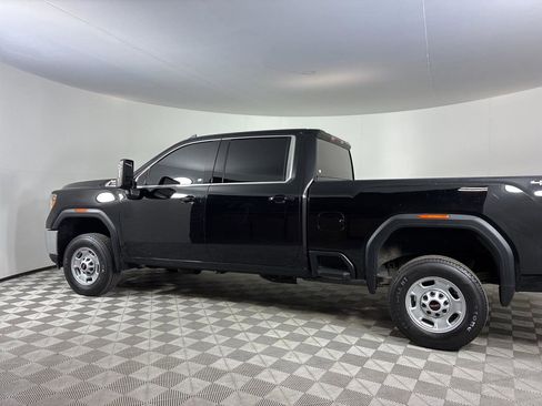 Used 2021 GMC Sierra 2500 SLE w/ SLE Convenience Package image 2