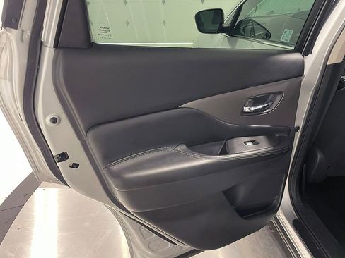 Used 2022 Nissan Murano S w/ Cargo Package image 21