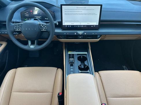 Used 2026 Lexus ES 350e w/ Convenience Package FWD image 13