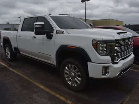 Used 2021 GMC Sierra 2500 Denali w/ Denali Ultimate Package AWD/4WD image 2