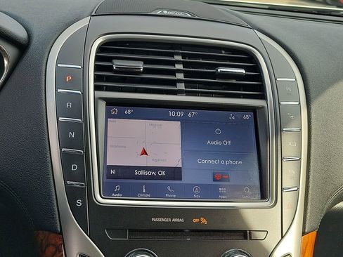 Used 2020 Lincoln Nautilus Reserve w/ Equipment Group 201A image 14