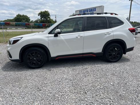 Used 2019 Subaru Forester Sport AWD/4WD image 3