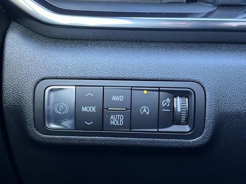 New 2026 GMC Terrain AT4 w/ Convenience Package III image 31