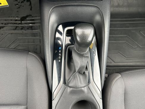 Used 2024 Toyota Corolla LE image 7
