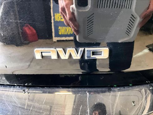 Used 2021 GMC Terrain SLE w/ Driver Convenience Package AWD/4WD image 30