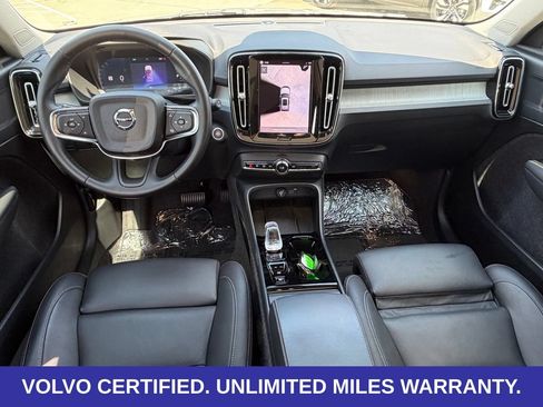 Certified 2026 Volvo XC40 B5 Plus AWD/4WD image 12
