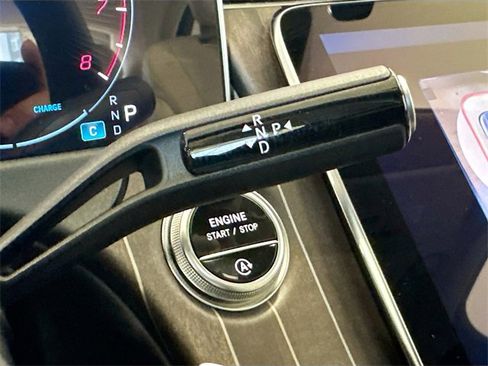 Certified 2025 Mercedes-Benz E 350 4MATIC Sedan image 17