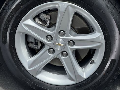 Certified 2023 Chevrolet Malibu LT image 7