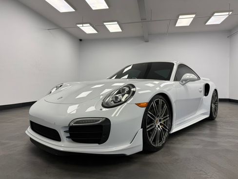 Used 2015 Porsche 911 Turbo S AWD/4WD image 5