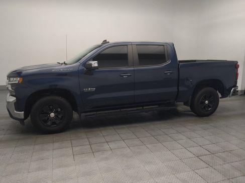 Used 2021 Chevrolet Silverado 1500 LT RWD image 2
