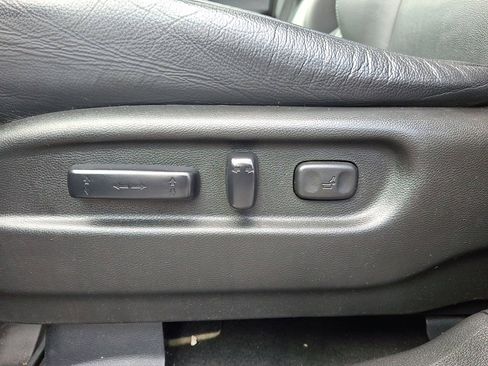 Used 2020 Honda Pilot Touring image 18
