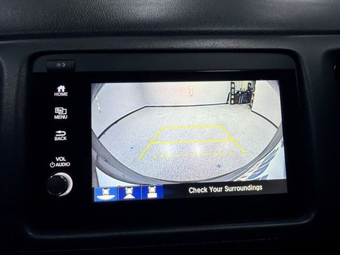 Used 2019 Honda HR-V Sport image 10