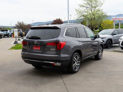 Used 2018 Honda Pilot Elite image 7