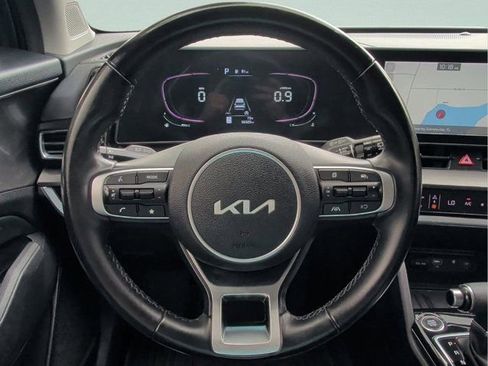 Used 2023 Kia Sportage EX FWD image 31