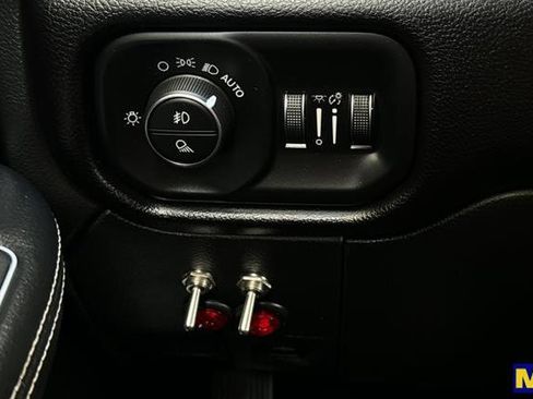Used 2022 RAM 2500 Laramie AWD/4WD image 36