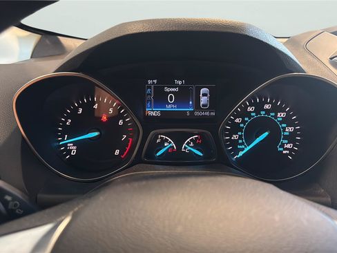Used 2016 Ford Escape SE FWD image 14