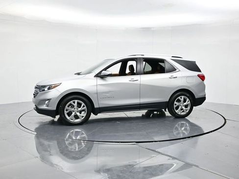 Used 2020 Chevrolet Equinox Premier image 6