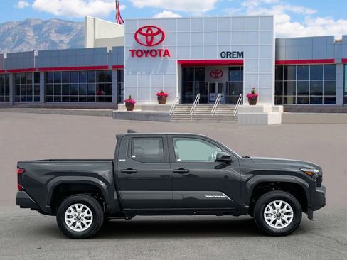 New 2026 Toyota Tacoma SR5 image 5