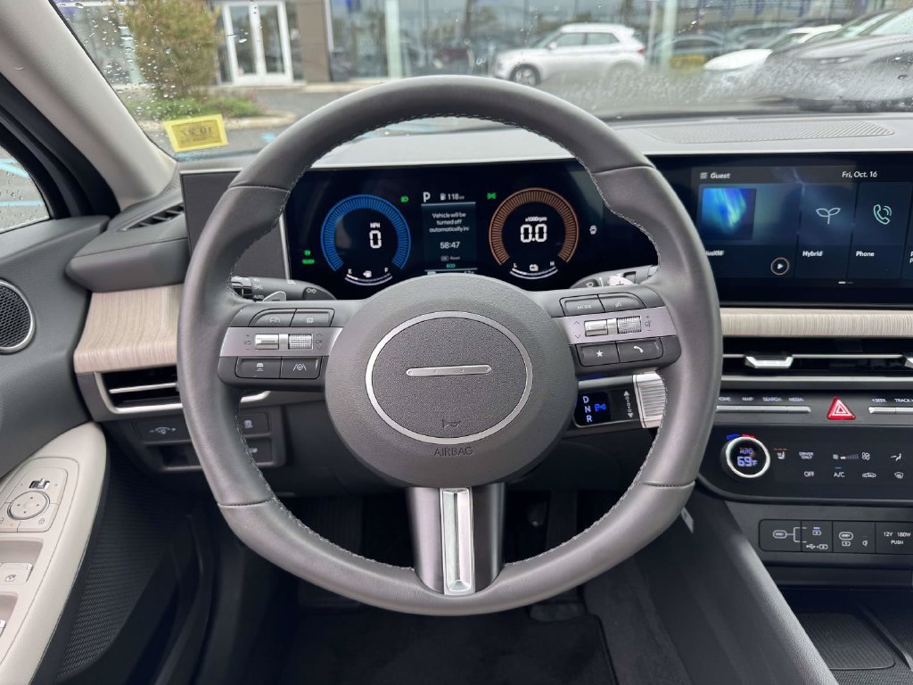 Used 2025 Hyundai Sonata SEL FWD image 14