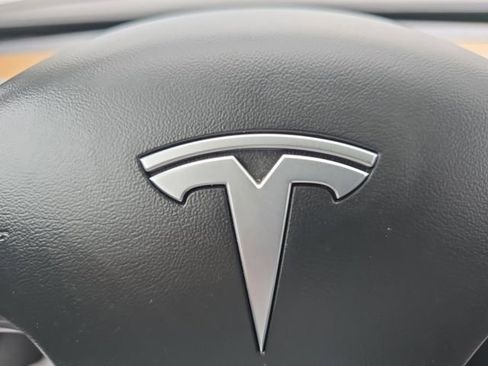 Used 2020 Tesla Model 3 Long Range image 5
