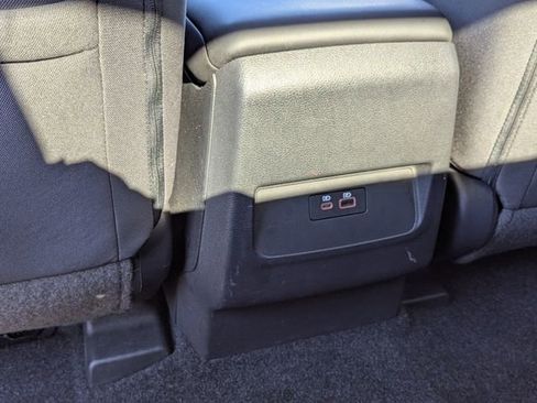 Used 2022 Nissan Frontier SV w/ Technology Package image 16