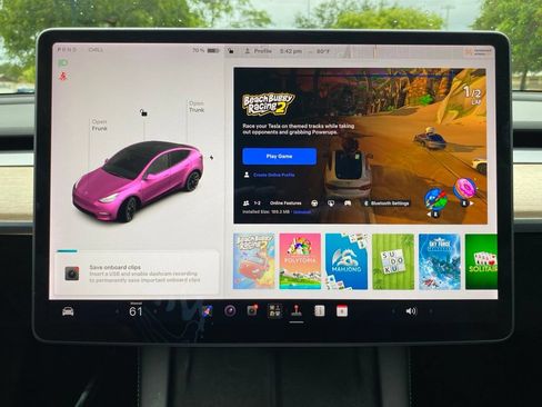 Used 2022 Tesla Model Y Long Range AWD/4WD image 27
