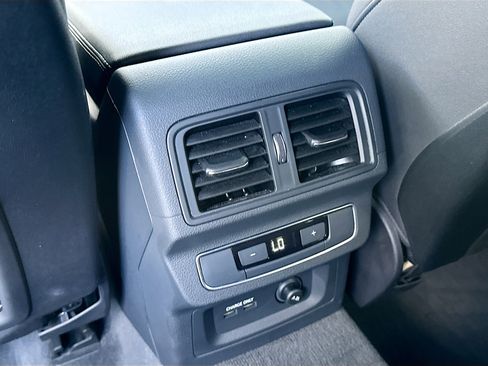 Used 2023 Audi Q5 2.0T Premium Plus image 24