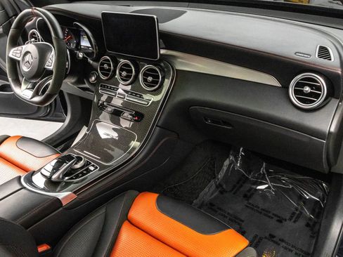 Used 2019 Mercedes-Benz GLC 63 AMG S image 38