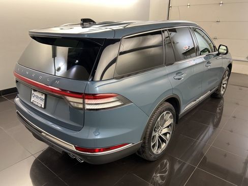 New 2026 Lincoln Aviator Reserve image 6