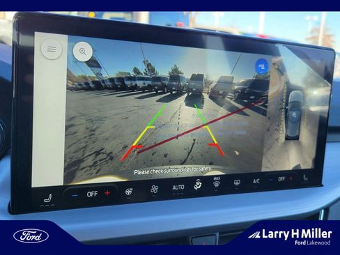 New 2024 Ford Escape SE w/ PHEV Premium Package image 29