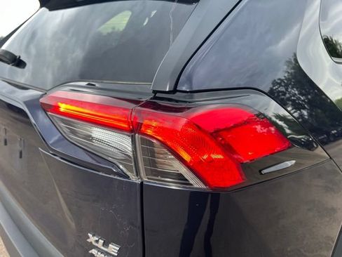 Used 2024 Toyota RAV4 XLE AWD/4WD image 11