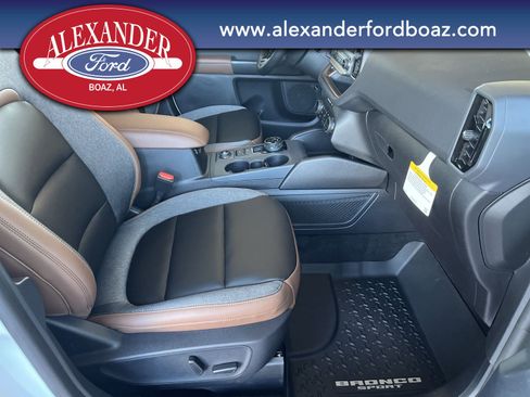 New 2024 Ford Bronco Sport Outer Banks w/ Tech Package image 14