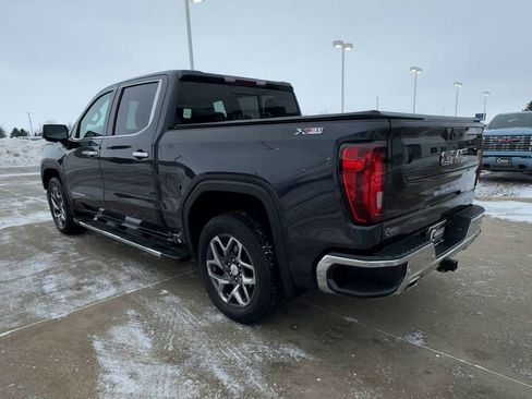 Used 2022 GMC Sierra 1500 SLT w/ SLT Premium Plus Package image 6