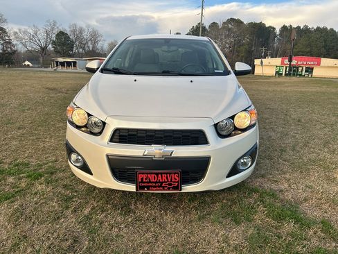 Used 2015 Chevrolet Sonic LTZ image 3