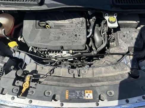 Used 2018 Ford Escape SEL AWD/4WD image 19