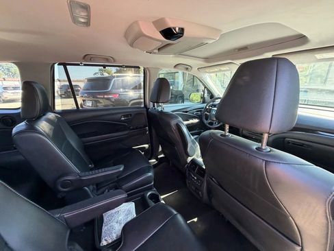 Used 2019 Honda Pilot Touring image 31