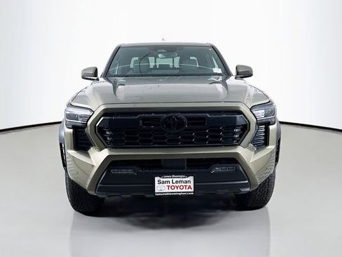 New 2026 Toyota Tacoma TRD Off-Road image 2