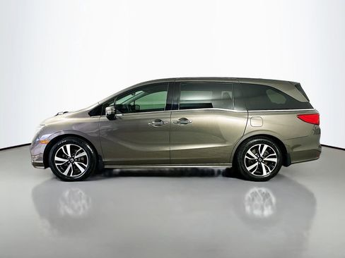 Used 2020 Honda Odyssey Elite image 4