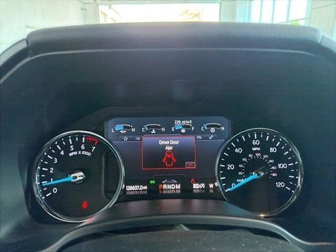 Used 2020 Ford Expedition Limited RWD image 3