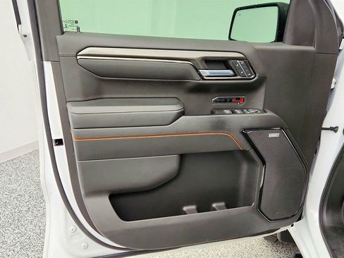 Used 2023 GMC Sierra 1500 AT4 AWD/4WD image 10