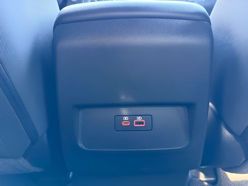 Certified 2025 Nissan Frontier PRO-4X AWD/4WD image 30